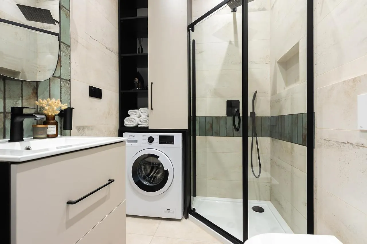 Green Residence Orawska 5 كراكوفيا شقة